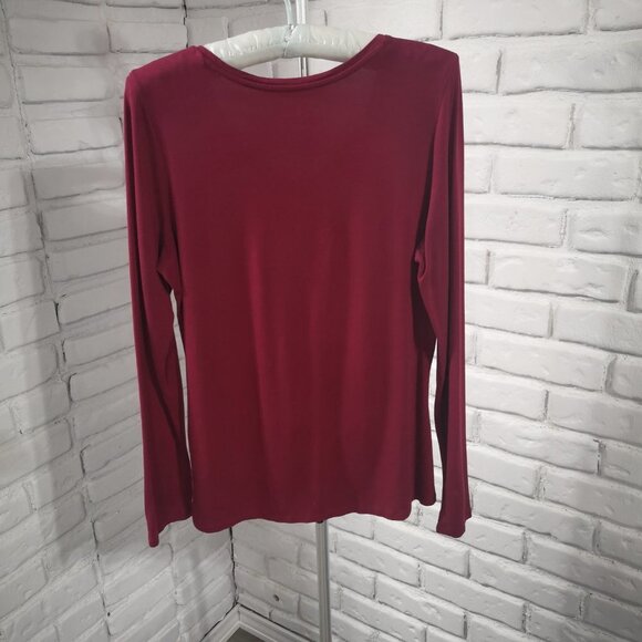 Reitmans Tee Collection Ladies Size Small Burgundy Long Sleeves V-neck T-shirt - Picture 2 of 9